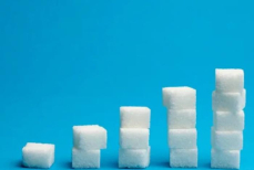 Названа неожиданная польза сахара. Вот почему он необходим мужчинам старше 30 лет — избавит от одной серьезной проблемы