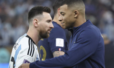 Мбаппе рассказал, за что в ярости на Месси