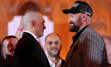 Трёхкратный чемпион мира назвал фаворита в реванше Усика и Фьюри