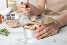 Есть ли польза в рыбных консервах? Ответ ученых удивит многих