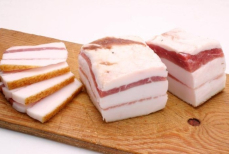 Как сделать, чтобы шкурка на сале была мягкой — хитрый фокус дает стопроцентный результат