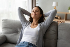 Почему одни люди потеют с запахом, а другие — без? Дело вовсе не в питании