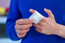 Можно ли обрабатывать раны водкой