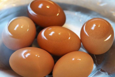 Почему воду после варки яиц никогда нельзя выливать