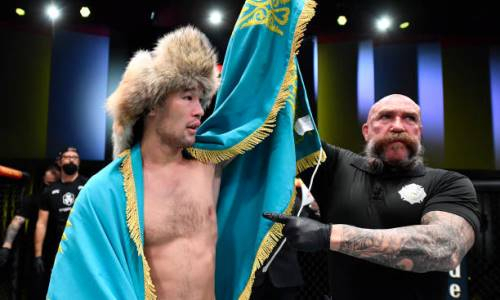 Шавкату Рахмонову «засчитали» досрочную победу на UFC 310