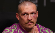 «Тяжело бьет». Экс-чемпион мира назвал самого сложного соперника для Усика