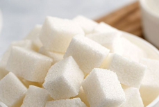 Доктор объяснила, как сахар разрушает организм изнутри