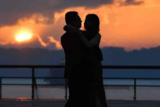 Как с годами меняются предпочтения людей в плане возраста партнера