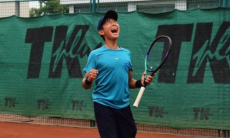 Казахстанский теннисист завершил выступление в одиночке на Australian Open