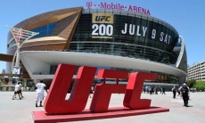 Казахстанский боец получил предложение от UFC