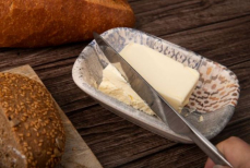 Масло какой жирности лучше покупать — 82 процента или 72,5