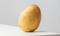 Натрите подмышки картошкой — лишь единицы знают, чем все обернётся