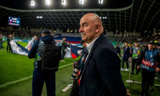 Черчесову предложили помощь после увольнения из сборной Казахстана