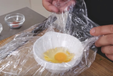 Можно ли хранить пищевую пленку в холодильнике