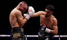 Чемпион мира назвал казахстанского боксера легендой после нокаута