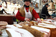 Этим людям нельзя есть сало — проверьте себя 