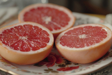 Названа еда, противопоказанная во время приема статинов