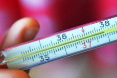 Можно ли вылечить простуду алкоголем