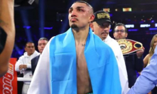 Теофимо Лопес сказал, кто победит в реванше Бетербиев — Бивол