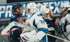 Голкипер «Снежных Барсов» стал автором одного из лучших сэйвов января в МХЛ