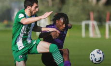 Разгромом за 20 минут завершился матч команды КПЛ с российским клубом Самородова