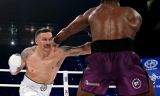 Александра Усика «отправили» в нокаут
