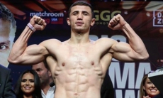 «Узбекский Головкин» прибыл в Эр-Рияд на бой за титул чемпиона мира