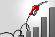 К чему приведет отказ от контроля цен на топливо в Казахстане