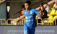 Казахстанский футболист помог европейскому клубу победить и продлить серию без поражений