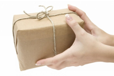 В Казахстане теперь можно получать посылки за других