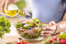 Врач раскрыла, какая диета предотвращает развитие атеросклероза