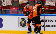 Драма произошла в матче конкурента «Барыса» в КХЛ
