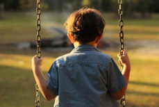 Астролог объяснила, почему сейчас нельзя ругать детей и ссориться с родными