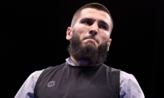 Артур Бетербиев сделал заявление о завершении карьеры