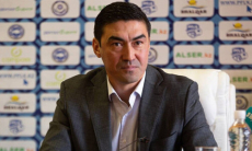 Самат Смаков выразил сожаление на вопрос о сборной Казахстана