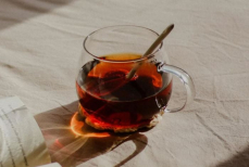 Почему нельзя пить из чужой чашки