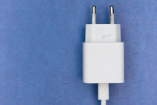 Можно ли заряжать разные телефоны одной зарядкой