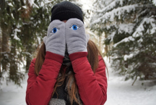 Тепло, но опасно — как зимние перчатки могут навредить здоровью