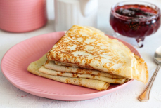 Как приготовить ажурные блины на кефире - рецепт, который удивит даже шеф-повара