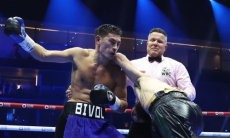 Казахстанский экс-чемпион мира в профи назвал победителя реванша Бетербиев — Бивол