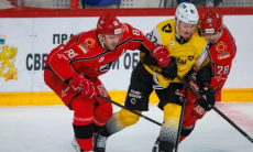 Сухим разгромом закончился матч клуба конференции «Барыса» в КХЛ