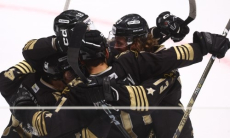 Дубль игрока сборной Казахстана помог клубу одержать убедительную победу в матче КХЛ