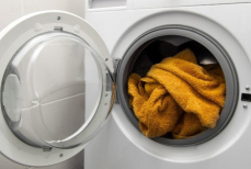 Нужно ли закрывать дверцу стиральной машины