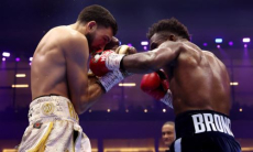 Чемпион мира в весе Алимханулы отправил Хамзу Шираза в больницу