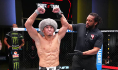 Тренер Асу Алмабаева оценил его готовность и соперника перед главным боем в UFC