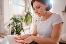 Как по ногтям определить, что ваш организм стареет слишком быстро