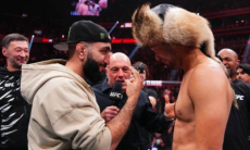 «Профессионал уровня Шавката и его команда просчитали каждый шаг». Тренер из США оценил перспективы Рахмонова на титул UFC после срыва боя с Белалом Мухаммадом