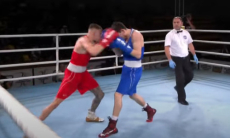 Работавший курьером казахстанец разгромил чемпиона Европы в бою за финал малого ЧМ-2025