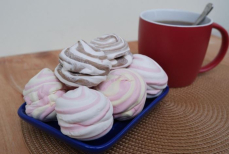 Правда ли, что зефир полезен и кому его есть категорически запрещено