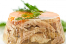 Можно ли доливать воду в бульон для холодца